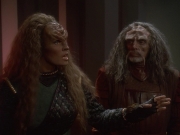 extant_StarTrek_DS9_5x03-LookingForparMachInAllTheWrongPlaces_03026.jpg