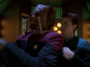Filename=extant_StarTrek_DS9_5x03-LookingForparMachInAllTheWrongPlaces_03271.jpg
Filesize=172KiB
Dimensions=1200x900
Date added=Dec 12, 2019 extant_StarTrek_DS9_5x03-LookingForparMachInAllTheWrongPlaces_03271.jpg