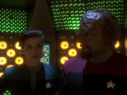 extant_StarTrek_DS9_5x03-LookingForparMachInAllTheWrongPlaces_03292.jpg