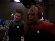 Filename=extant_StarTrek_DS9_5x03-LookingForparMachInAllTheWrongPlaces_03674.jpg
Filesize=146KiB
Dimensions=1200x900
Date added=Dec 12, 2019 extant_StarTrek_DS9_5x03-LookingForparMachInAllTheWrongPlaces_03674.jpg