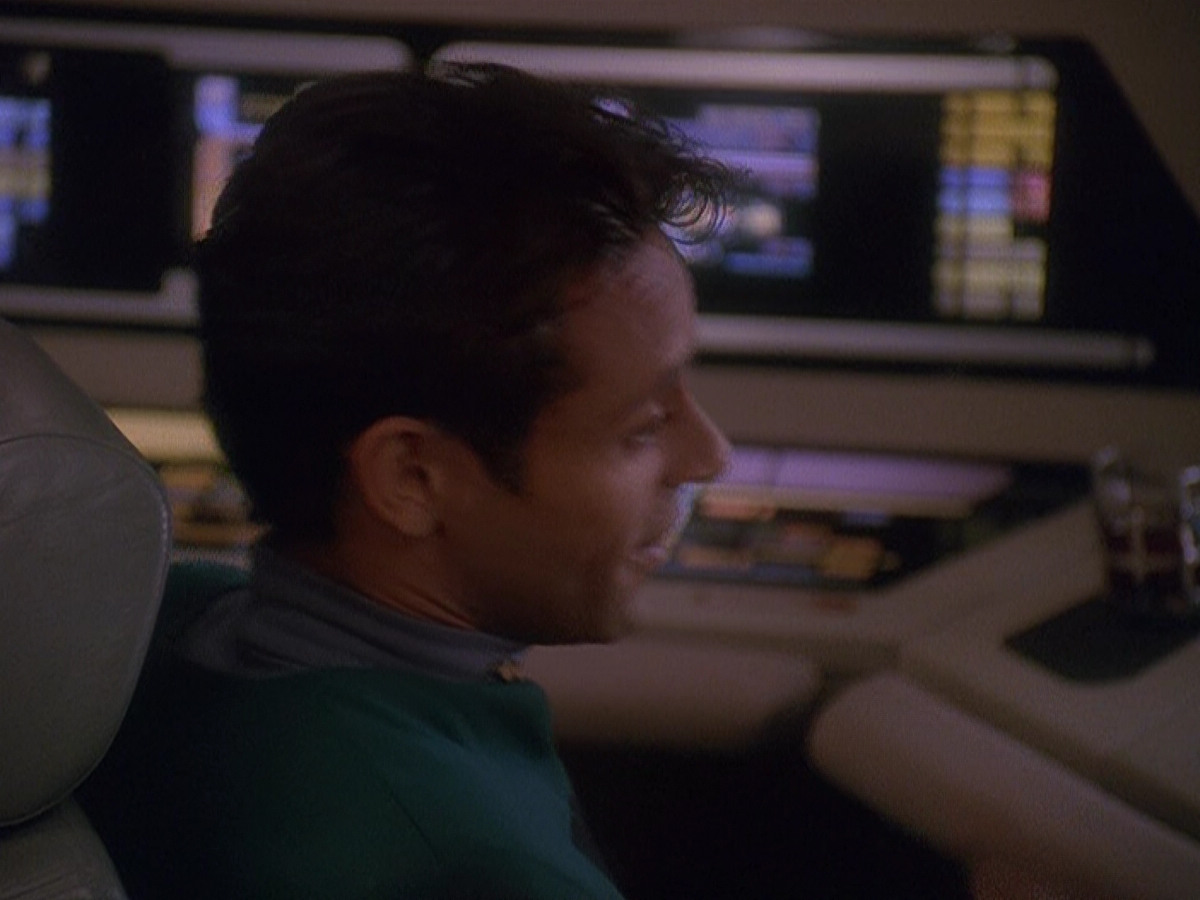 extant_StarTrek_DS9_5x04-NorTheBattleToTheStrong_00043.jpg