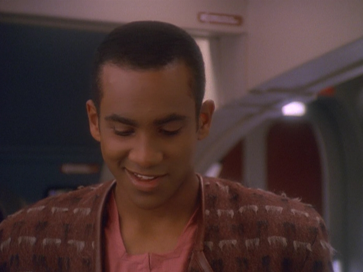 extant_StarTrek_DS9_5x04-NorTheBattleToTheStrong_00123.jpg