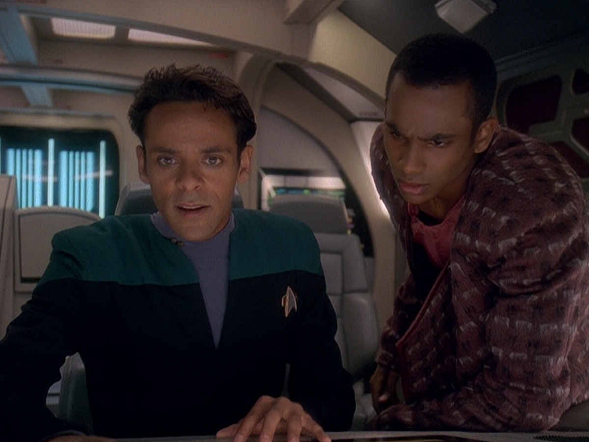 extant_StarTrek_DS9_5x04-NorTheBattleToTheStrong_00151.jpg