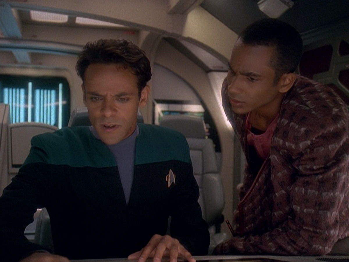 extant_StarTrek_DS9_5x04-NorTheBattleToTheStrong_00153.jpg