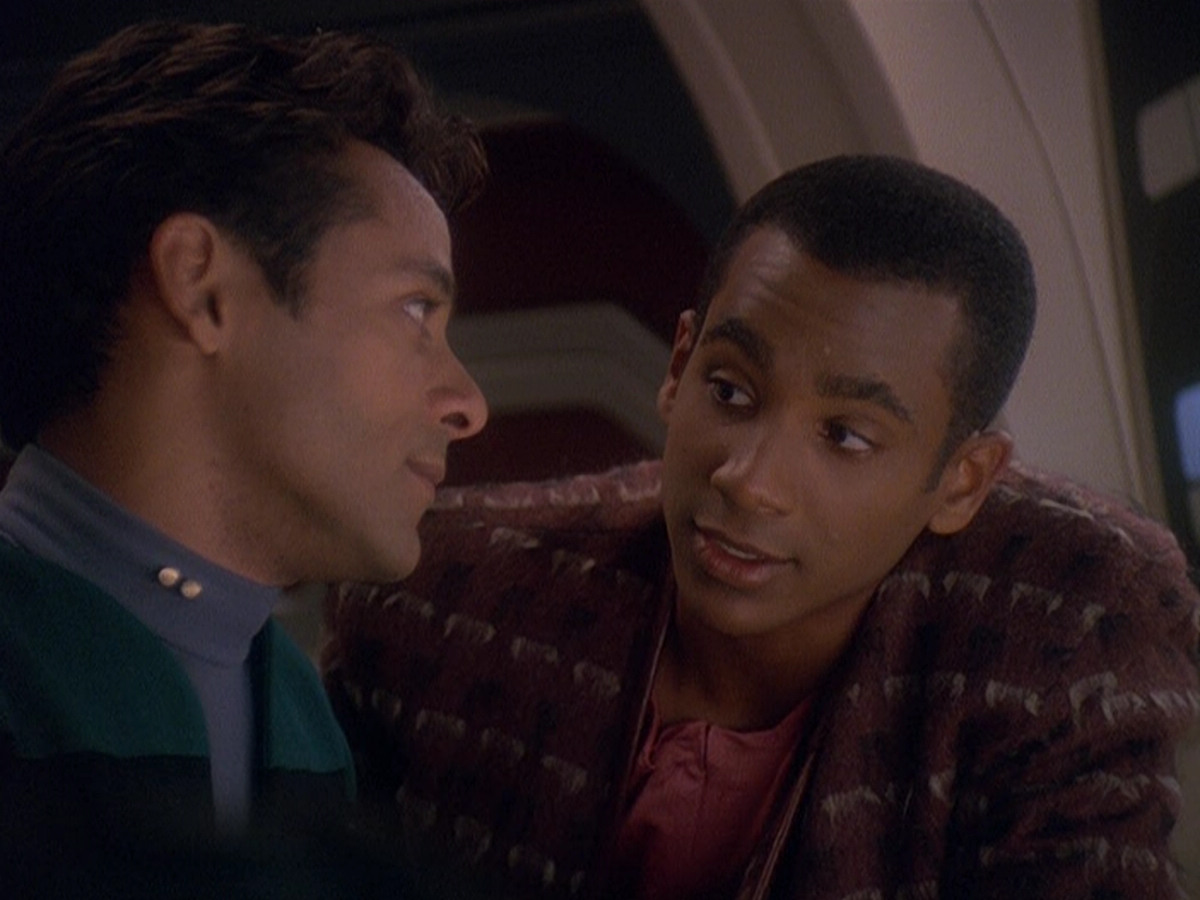 extant_StarTrek_DS9_5x04-NorTheBattleToTheStrong_00187.jpg