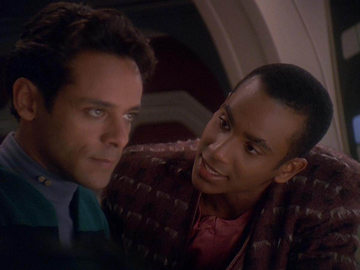 extant_StarTrek_DS9_5x04-NorTheBattleToTheStrong_00197.jpg
