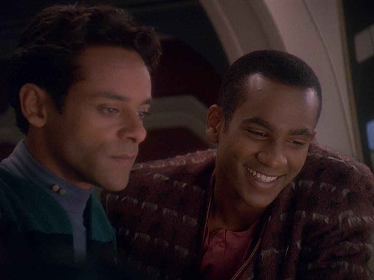 extant_StarTrek_DS9_5x04-NorTheBattleToTheStrong_00213.jpg
