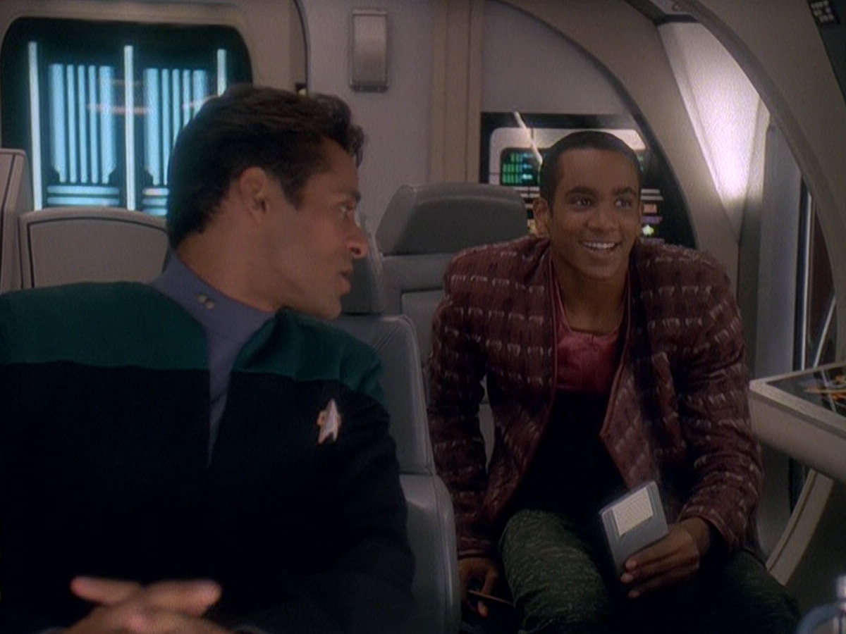 extant_StarTrek_DS9_5x04-NorTheBattleToTheStrong_00231.jpg
