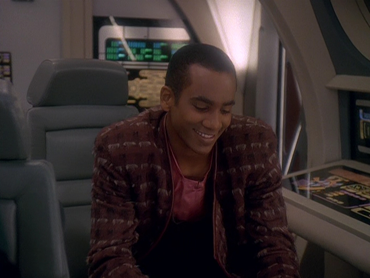 extant_StarTrek_DS9_5x04-NorTheBattleToTheStrong_00238.jpg