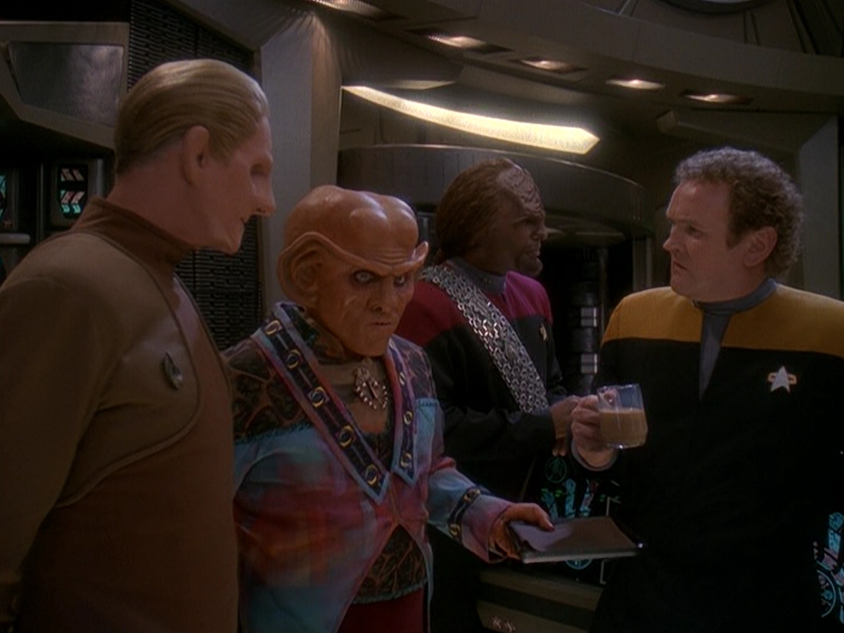 extant_StarTrek_DS9_5x04-NorTheBattleToTheStrong_00460.jpg
