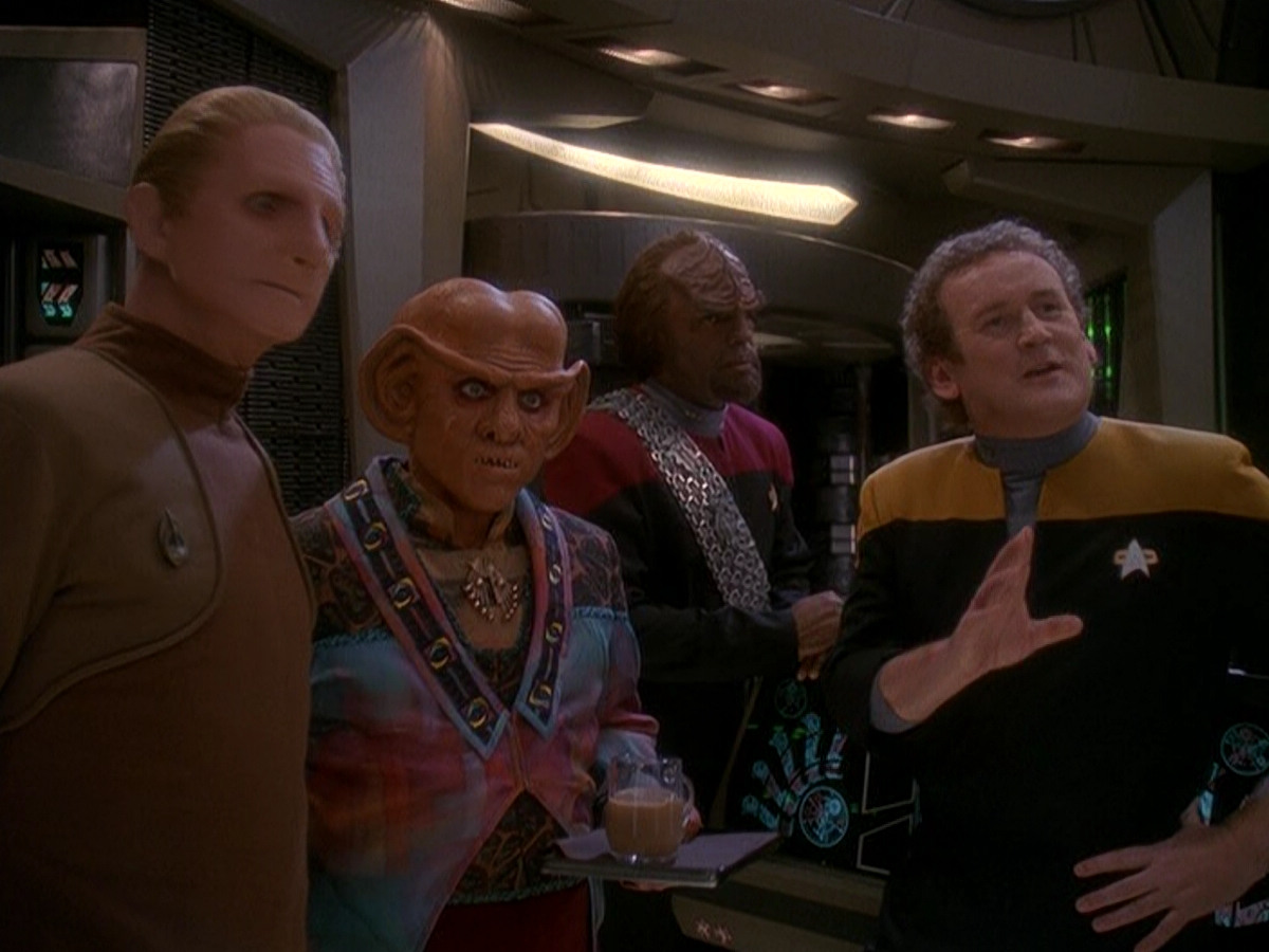 extant_StarTrek_DS9_5x04-NorTheBattleToTheStrong_00500.jpg