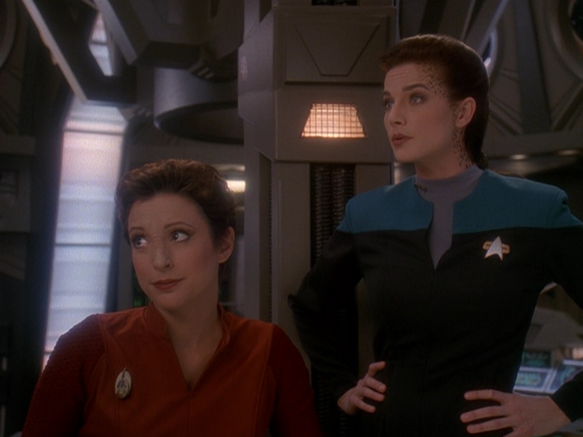 extant_StarTrek_DS9_5x04-NorTheBattleToTheStrong_00511.jpg