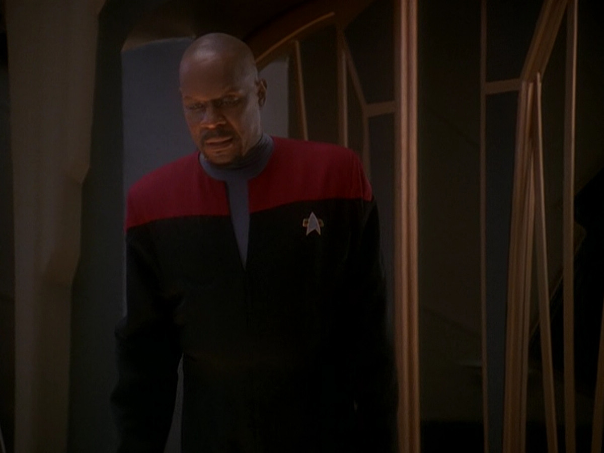 extant_StarTrek_DS9_5x04-NorTheBattleToTheStrong_00533.jpg