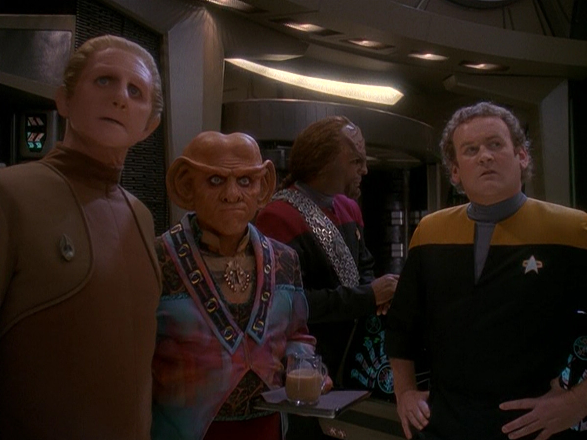 extant_StarTrek_DS9_5x04-NorTheBattleToTheStrong_00537.jpg