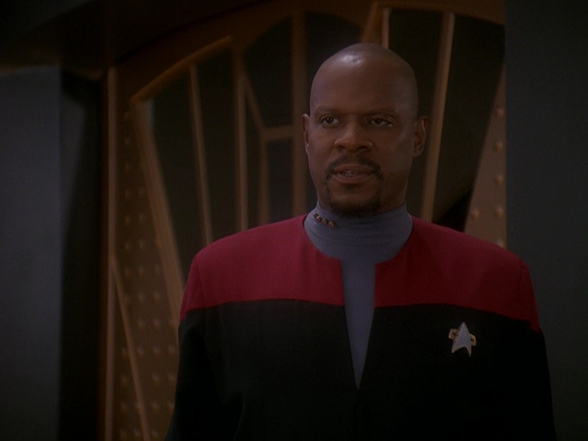 extant_StarTrek_DS9_5x04-NorTheBattleToTheStrong_00547.jpg