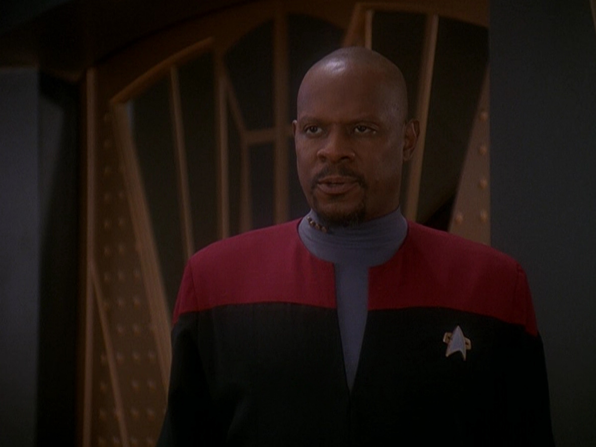 extant_StarTrek_DS9_5x04-NorTheBattleToTheStrong_00556.jpg