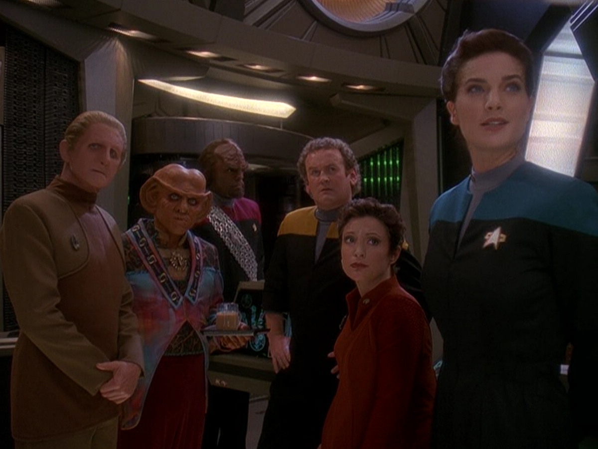 extant_StarTrek_DS9_5x04-NorTheBattleToTheStrong_00584.jpg