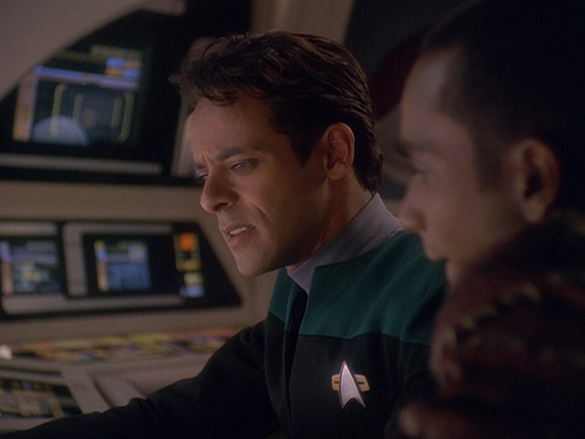 extant_StarTrek_DS9_5x04-NorTheBattleToTheStrong_00643.jpg