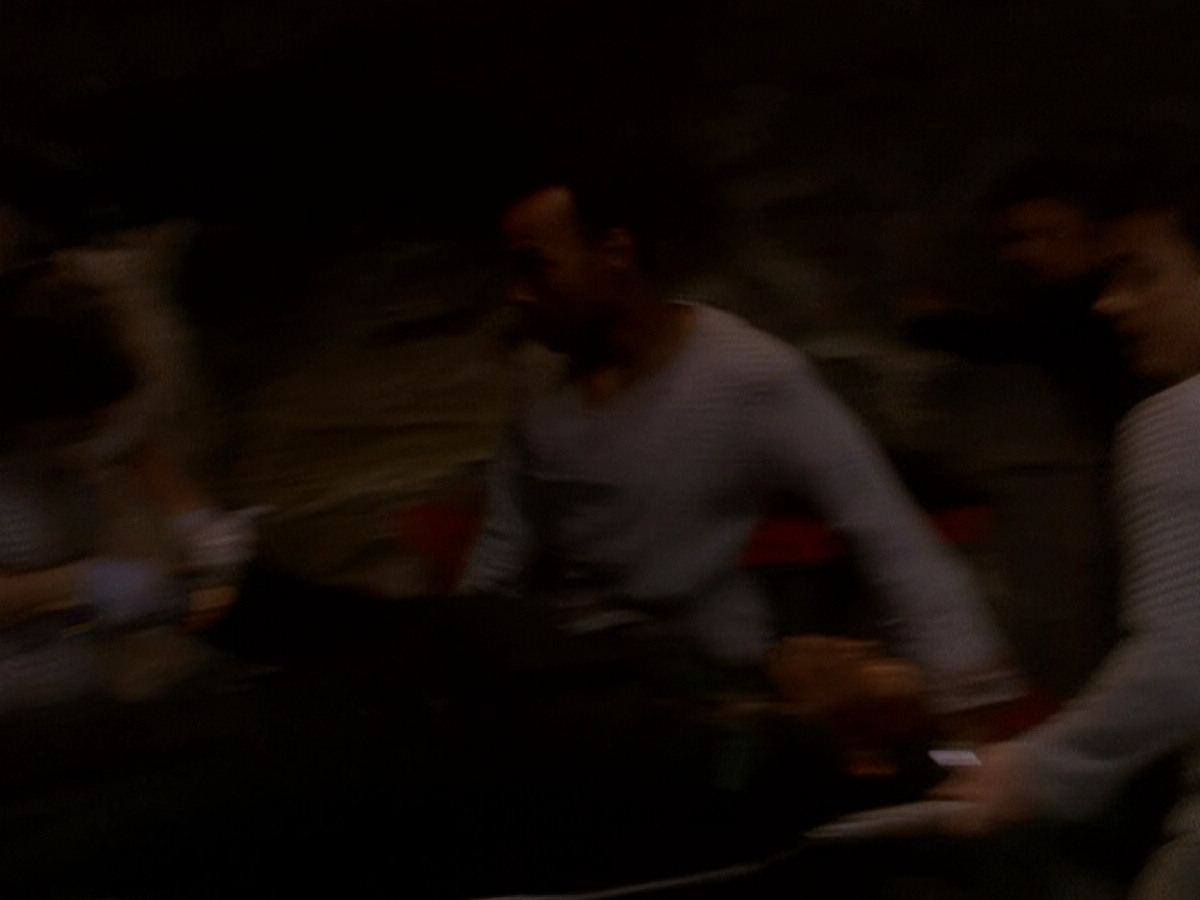 extant_StarTrek_DS9_5x04-NorTheBattleToTheStrong_00679.jpg