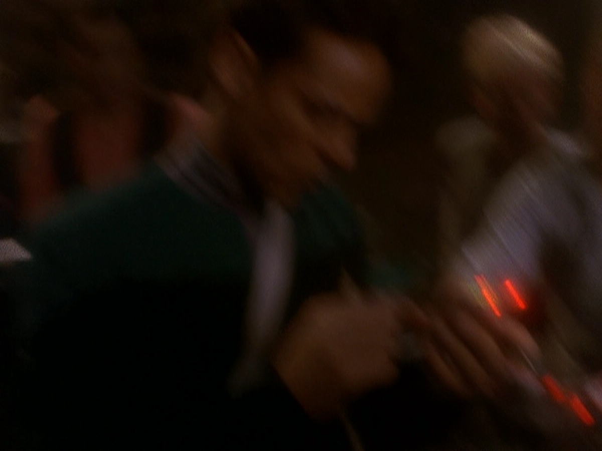 extant_StarTrek_DS9_5x04-NorTheBattleToTheStrong_00702.jpg