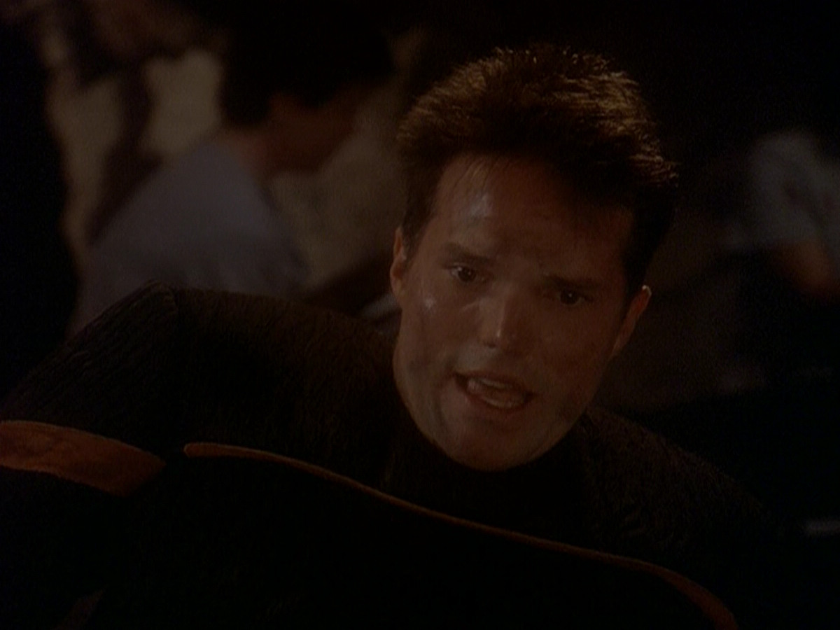 extant_StarTrek_DS9_5x04-NorTheBattleToTheStrong_00845.jpg