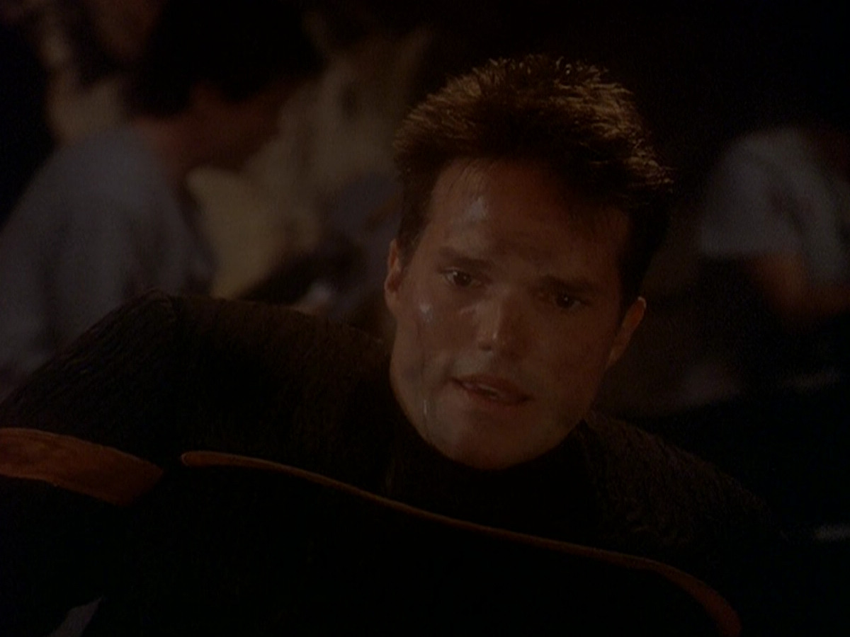 extant_StarTrek_DS9_5x04-NorTheBattleToTheStrong_00846.jpg