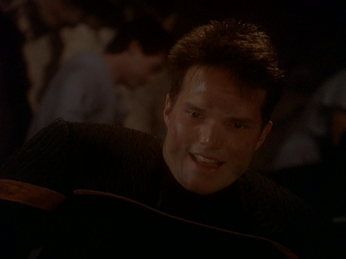 extant_StarTrek_DS9_5x04-NorTheBattleToTheStrong_00869.jpg