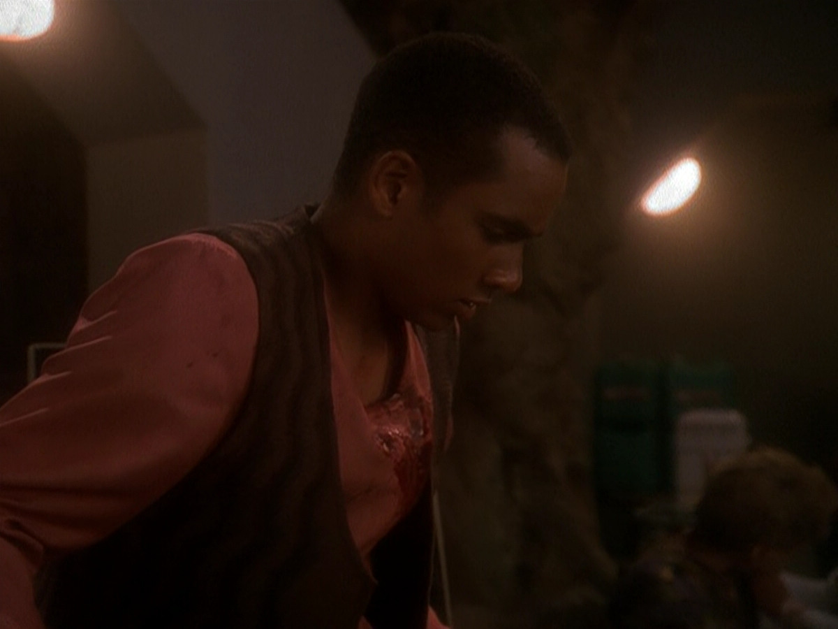 extant_StarTrek_DS9_5x04-NorTheBattleToTheStrong_00949.jpg