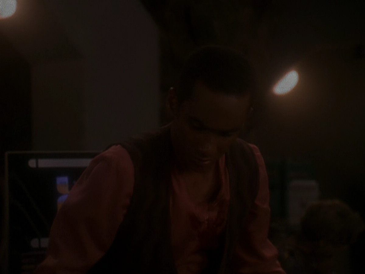 extant_StarTrek_DS9_5x04-NorTheBattleToTheStrong_00958.jpg