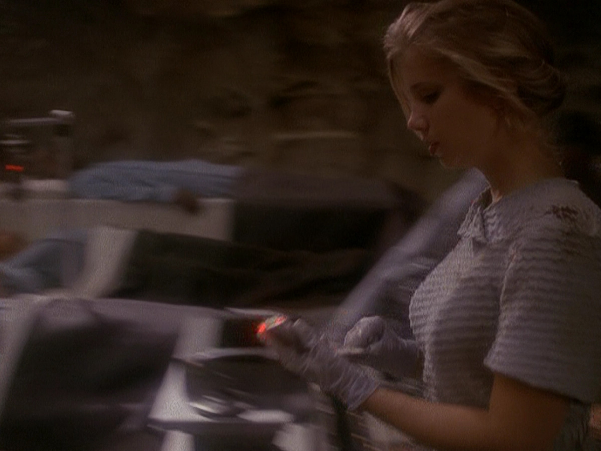 extant_StarTrek_DS9_5x04-NorTheBattleToTheStrong_00963.jpg