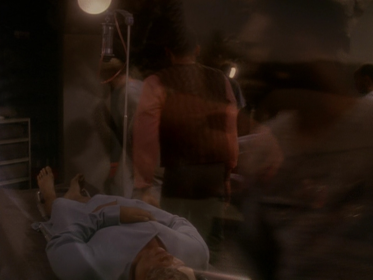 extant_StarTrek_DS9_5x04-NorTheBattleToTheStrong_00995.jpg