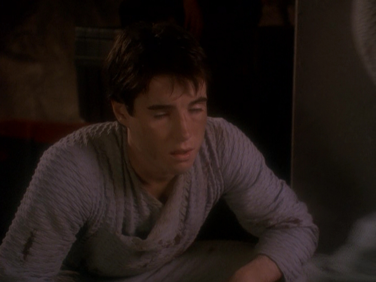 extant_StarTrek_DS9_5x04-NorTheBattleToTheStrong_01014.jpg
