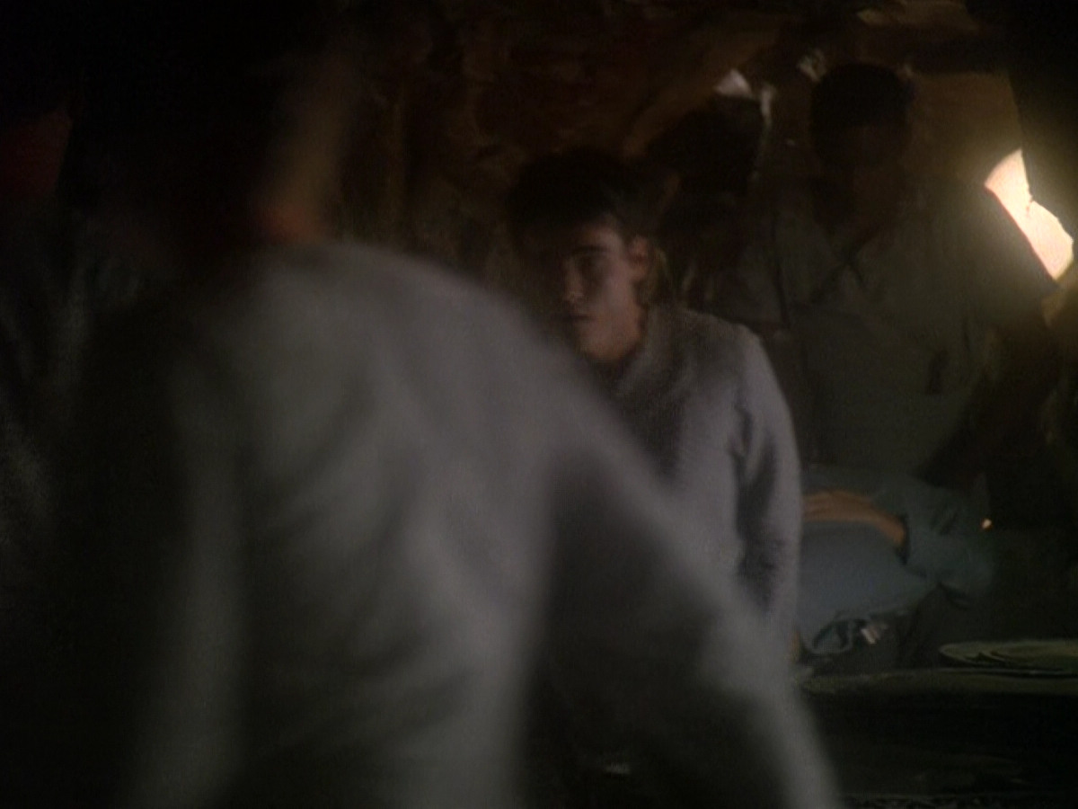 extant_StarTrek_DS9_5x04-NorTheBattleToTheStrong_01056.jpg