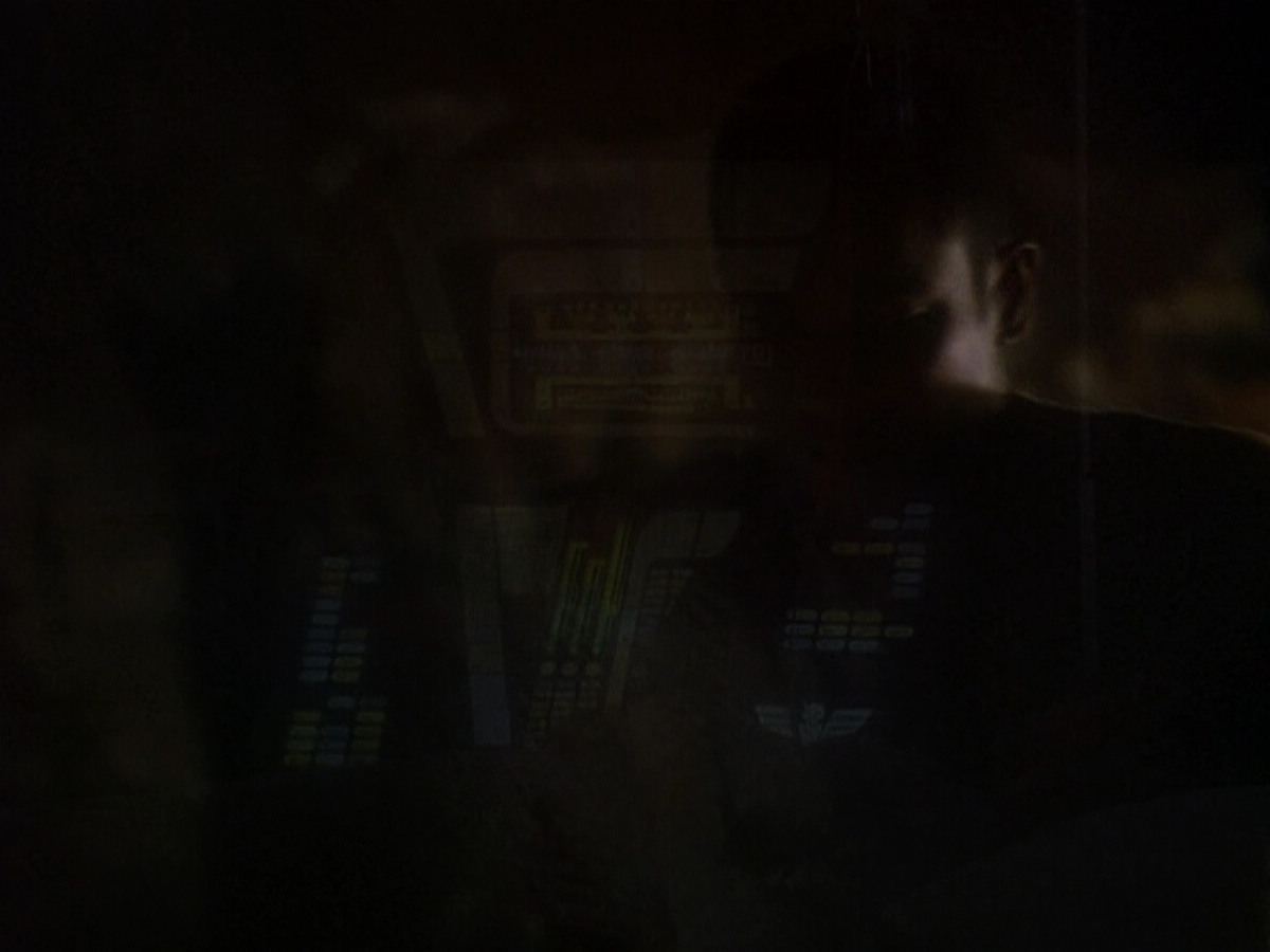 extant_StarTrek_DS9_5x04-NorTheBattleToTheStrong_01061.jpg