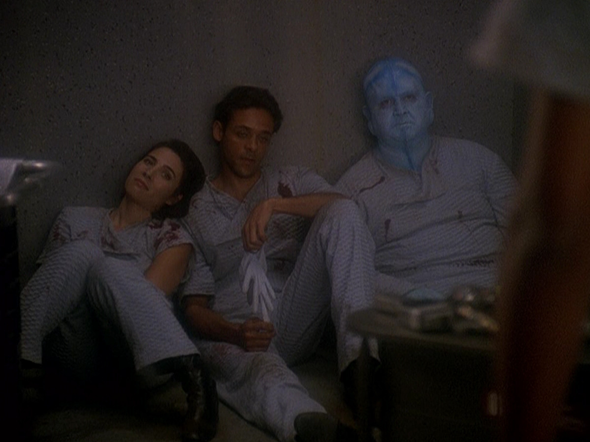 extant_StarTrek_DS9_5x04-NorTheBattleToTheStrong_01097.jpg