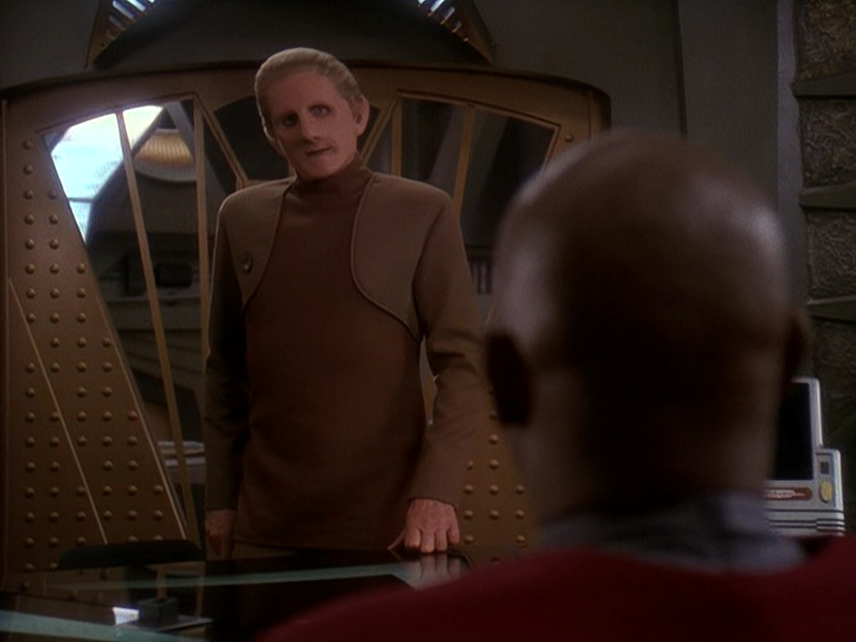 extant_StarTrek_DS9_5x04-NorTheBattleToTheStrong_01127.jpg