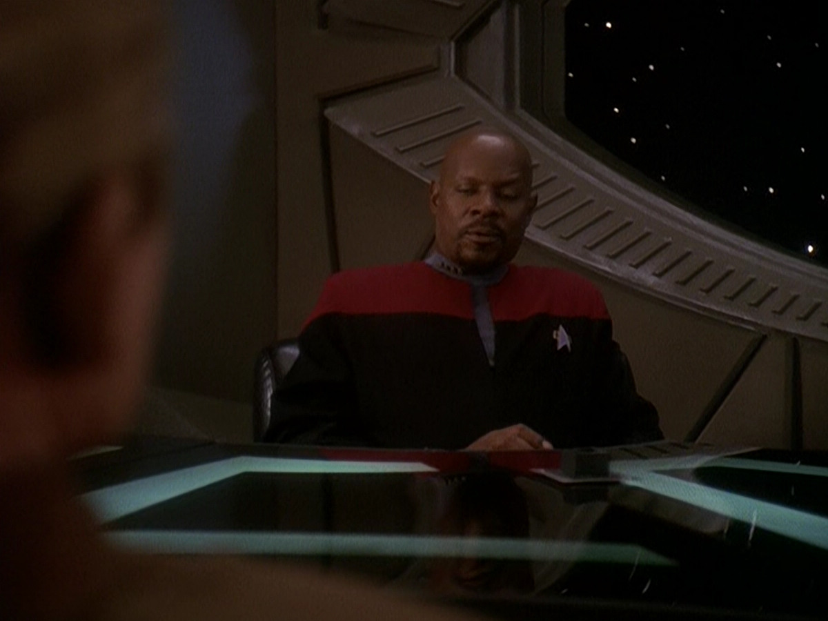 extant_StarTrek_DS9_5x04-NorTheBattleToTheStrong_01136.jpg