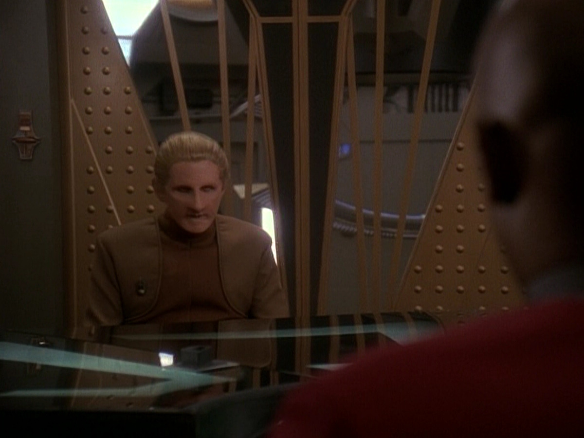 extant_StarTrek_DS9_5x04-NorTheBattleToTheStrong_01158.jpg