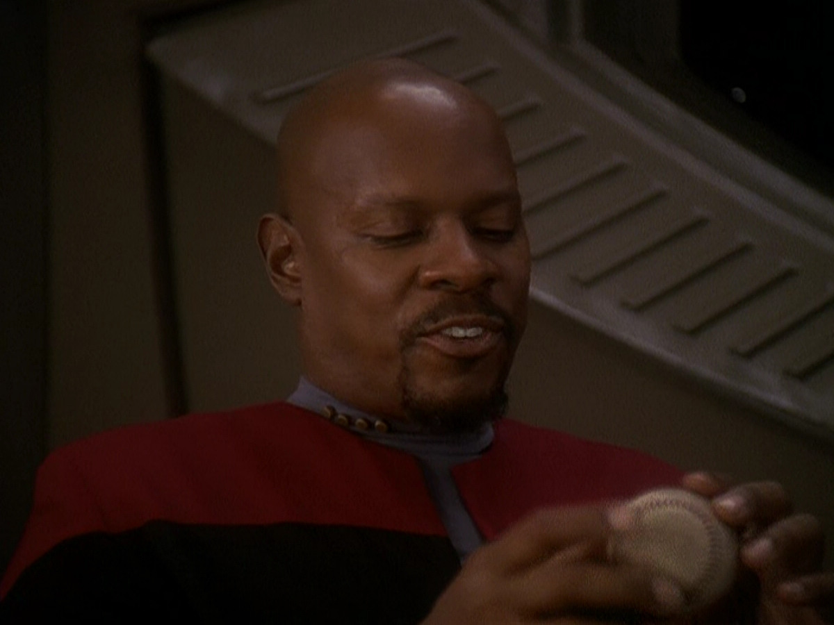 extant_StarTrek_DS9_5x04-NorTheBattleToTheStrong_01209.jpg