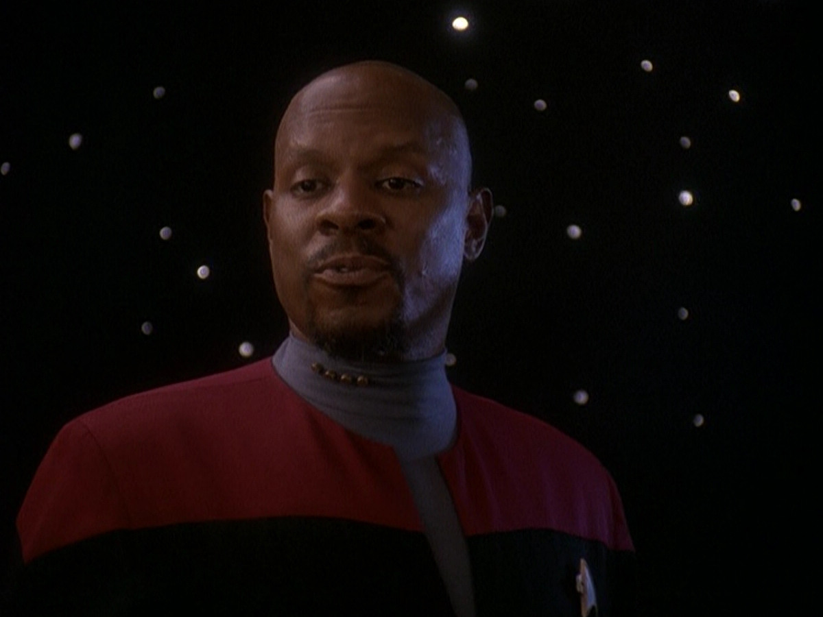 extant_StarTrek_DS9_5x04-NorTheBattleToTheStrong_01289.jpg