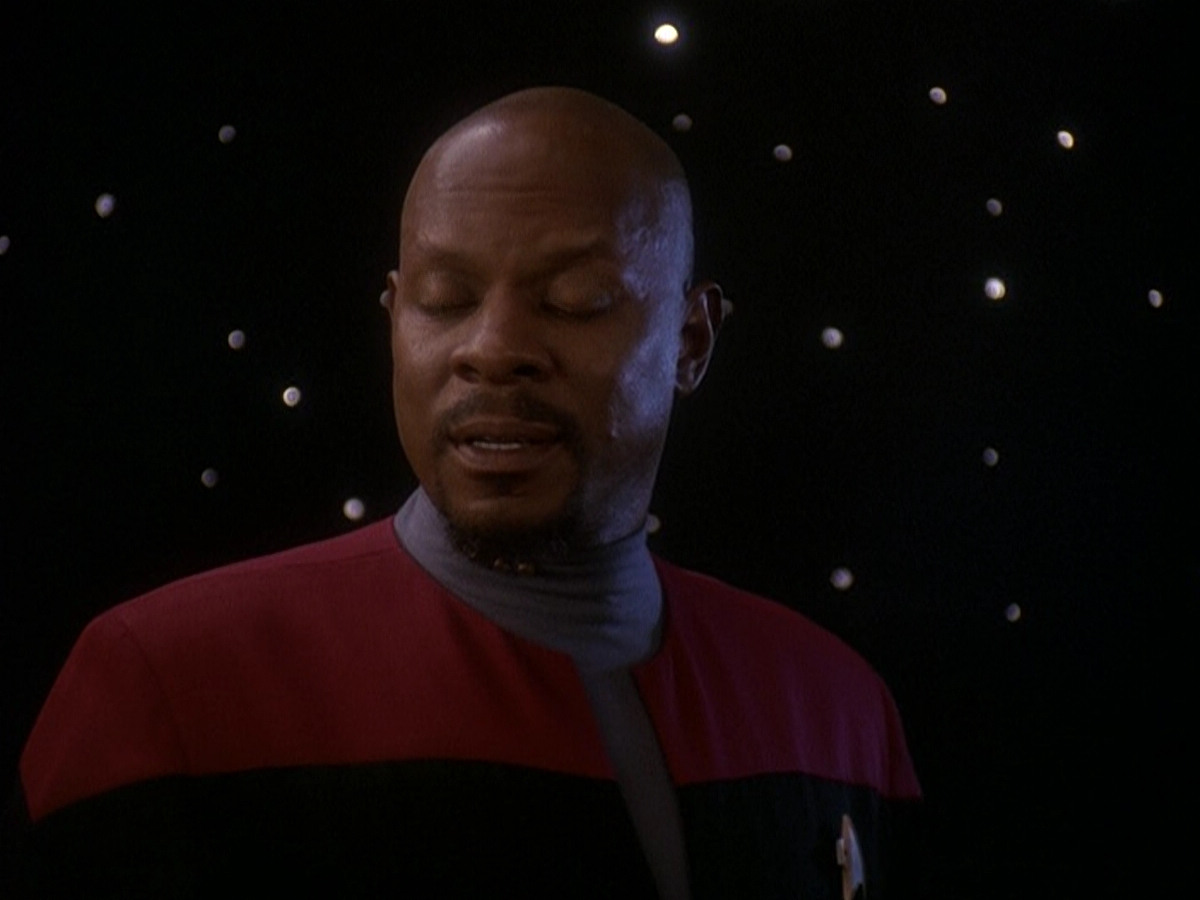 extant_StarTrek_DS9_5x04-NorTheBattleToTheStrong_01290.jpg