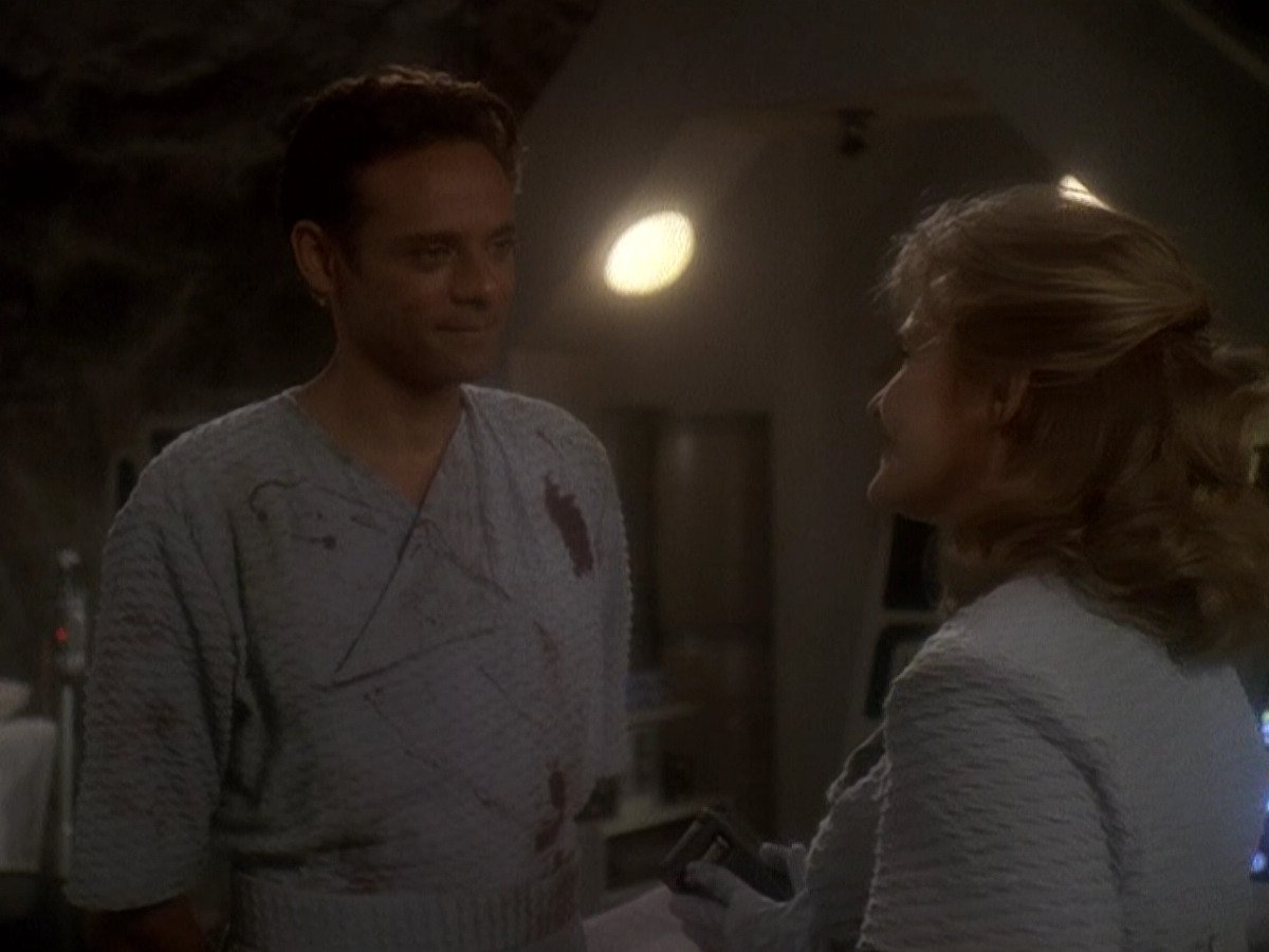 extant_StarTrek_DS9_5x04-NorTheBattleToTheStrong_01564.jpg