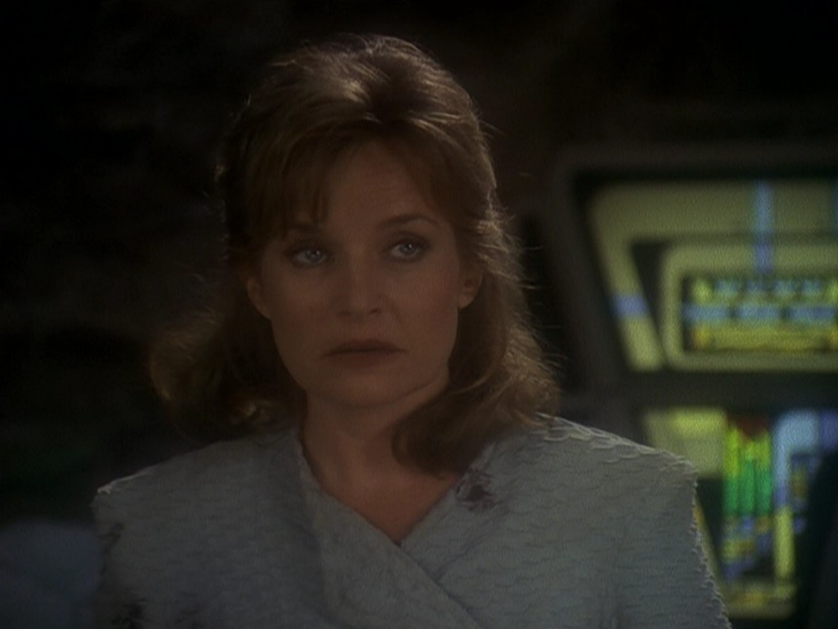 extant_StarTrek_DS9_5x04-NorTheBattleToTheStrong_01597.jpg