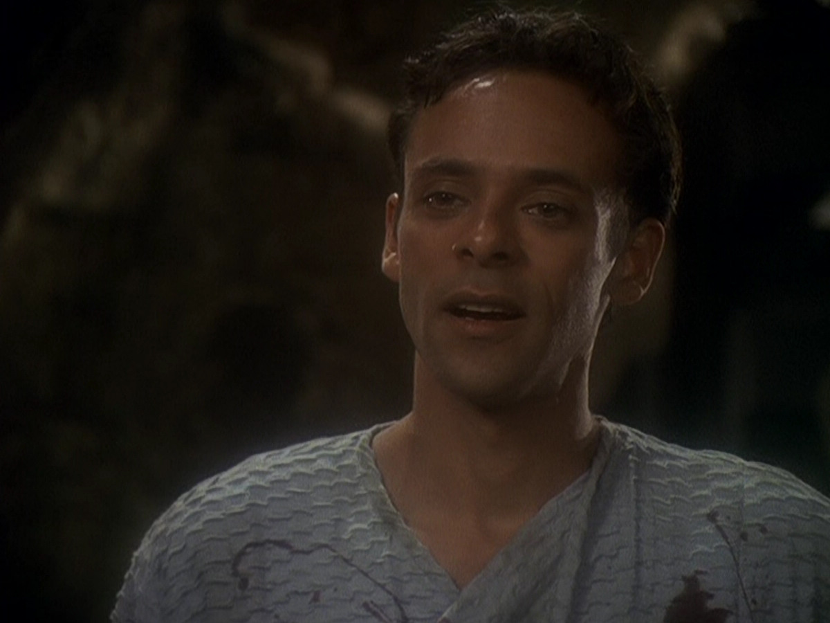 extant_StarTrek_DS9_5x04-NorTheBattleToTheStrong_01621.jpg
