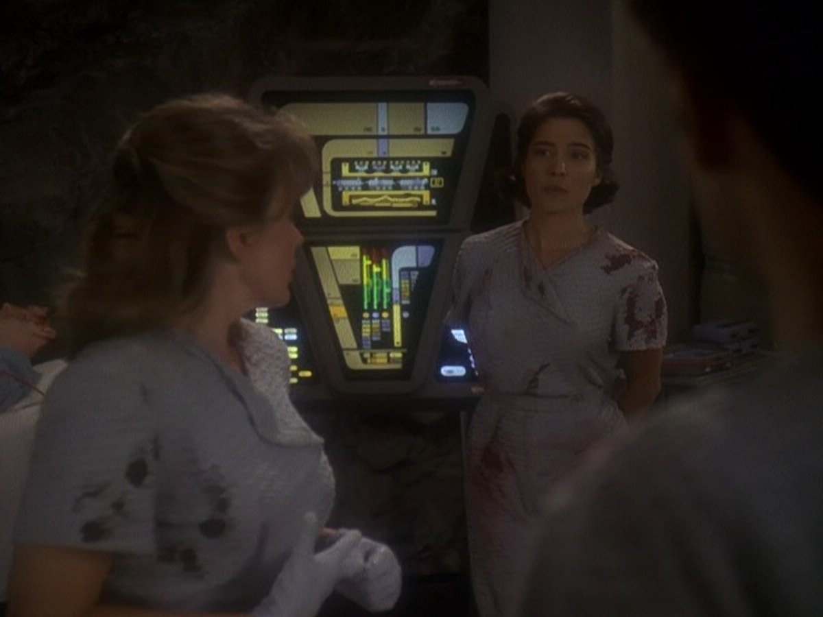 extant_StarTrek_DS9_5x04-NorTheBattleToTheStrong_01637.jpg