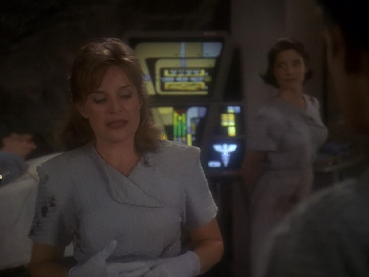 extant_StarTrek_DS9_5x04-NorTheBattleToTheStrong_01642.jpg