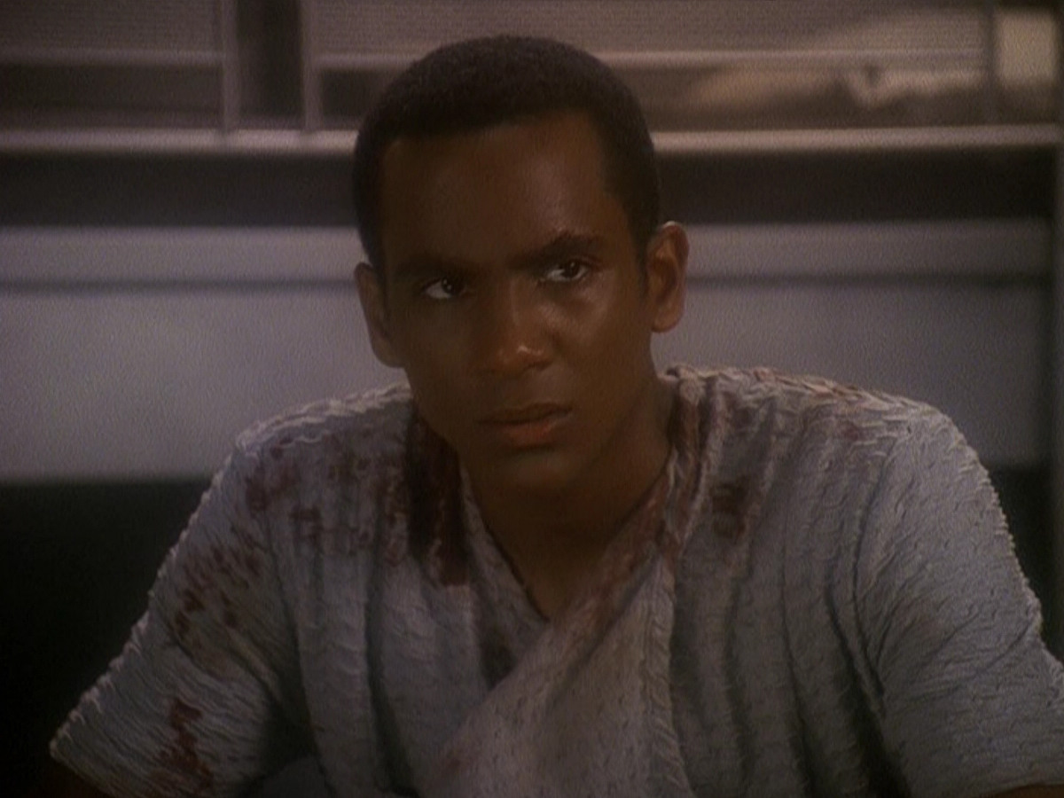 extant_StarTrek_DS9_5x04-NorTheBattleToTheStrong_01729.jpg