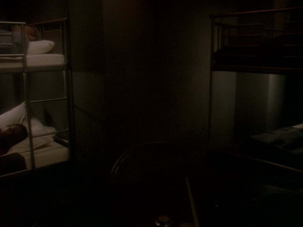 extant_StarTrek_DS9_5x04-NorTheBattleToTheStrong_01811.jpg