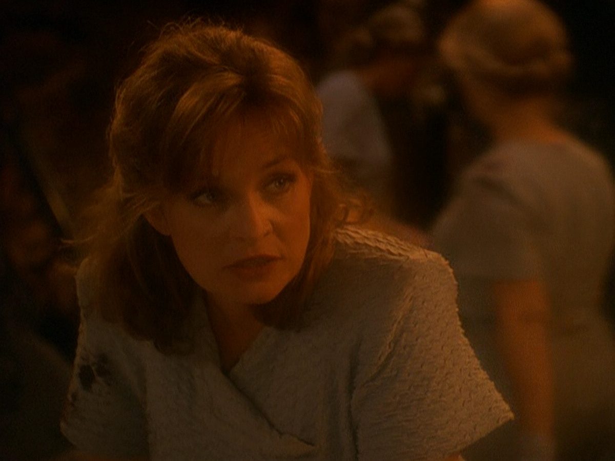 extant_StarTrek_DS9_5x04-NorTheBattleToTheStrong_01871.jpg