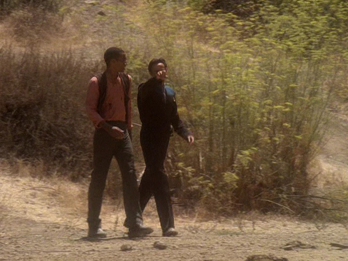 extant_StarTrek_DS9_5x04-NorTheBattleToTheStrong_01928.jpg